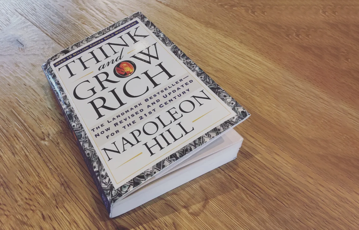 خلاصه کتاب: بیندیشید و ثروتمند شوید (Think and Grow Rich) اثر ناپلئون هیل 1 خلاصه کتاب: بیندیشید و ثروتمند شوید (Think and Grow Rich) اثر ناپلئون هیل